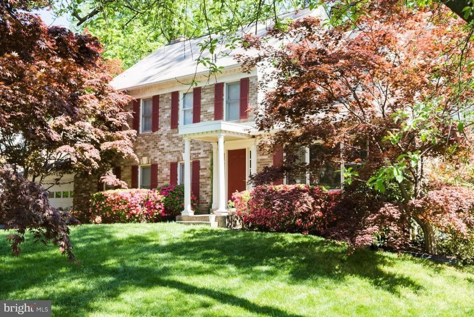 14620 Sandy Ridge Rd, Falls Church, VA